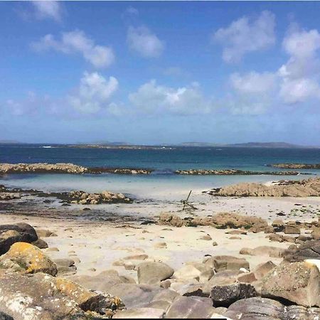 Drop Anchor House, Spacious 3 Bedroom Apartment, Fabulous Sea Views Cleggan Extérieur photo